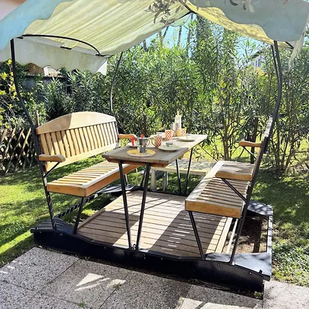 Due Passi Dal Mare - Private Garden And Free Parking Apartmán *